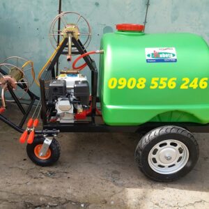 Máy phun thuốc trừ sâu xe đẩy z-kubota 300 lít