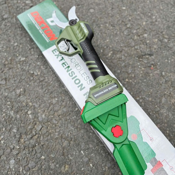 kéo cat canh dekton m21-mcc40xpro-2